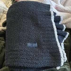 Navy Blue Barefoot Dreams Blanket